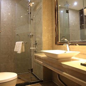 Standard Zimmer mit zwei Einzelbetten